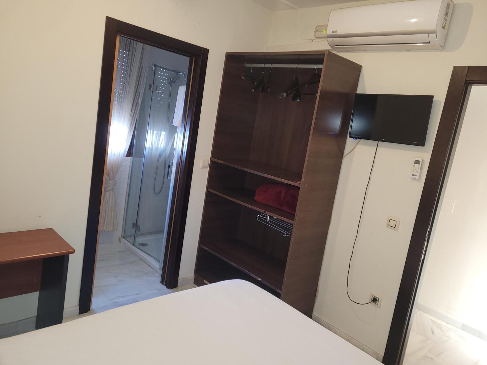 Hostal El Pasaje Puente Genil Exteriör bild